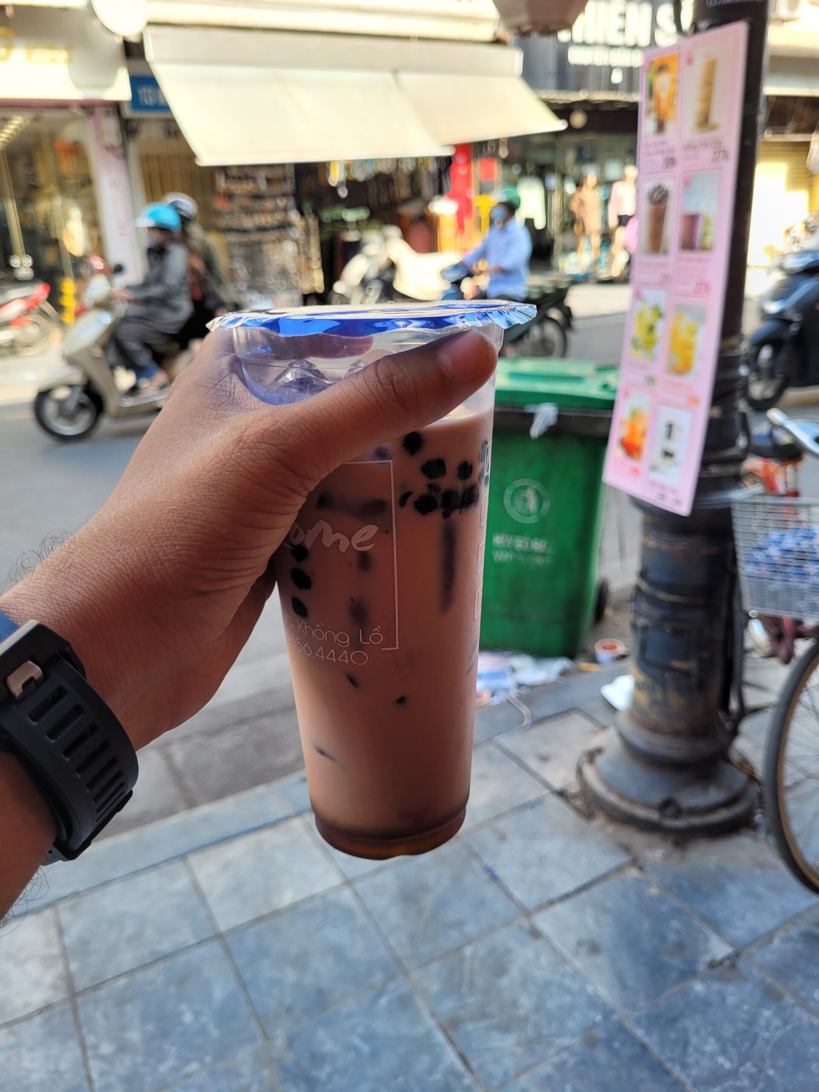 Vietnam Thai bubble tea Hanoi Vietnam street drink